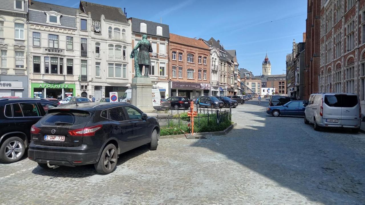 Luxe Appartement Met 3 Slaapkamers En 1 Kingsize Bed Slaapzetel En Drie Dubbelbedden Dendermonde Esterno foto